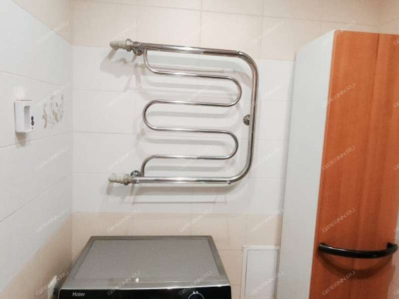 двухкомнатная квартира на бульваре 60-летия Октября дом 20