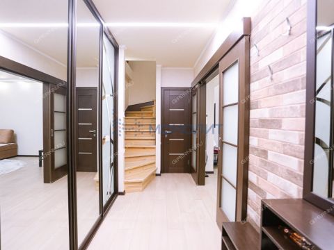 taunhaus-sl-verhnepecherskaya-d-421i фото