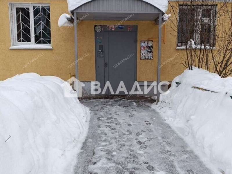 двухкомнатная квартира на Светлоярской улице дом 21