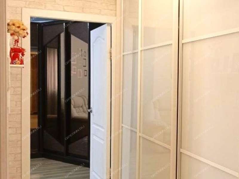 двухкомнатная квартира на улице Декабристов дом 9 к1