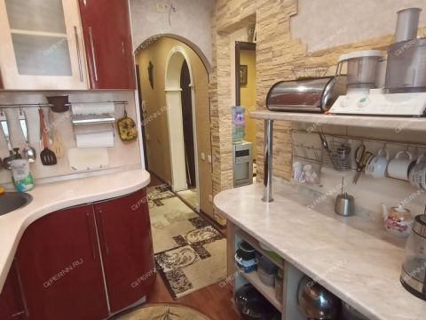 4-komnatnaya-ul-burdenko-d-19 фото