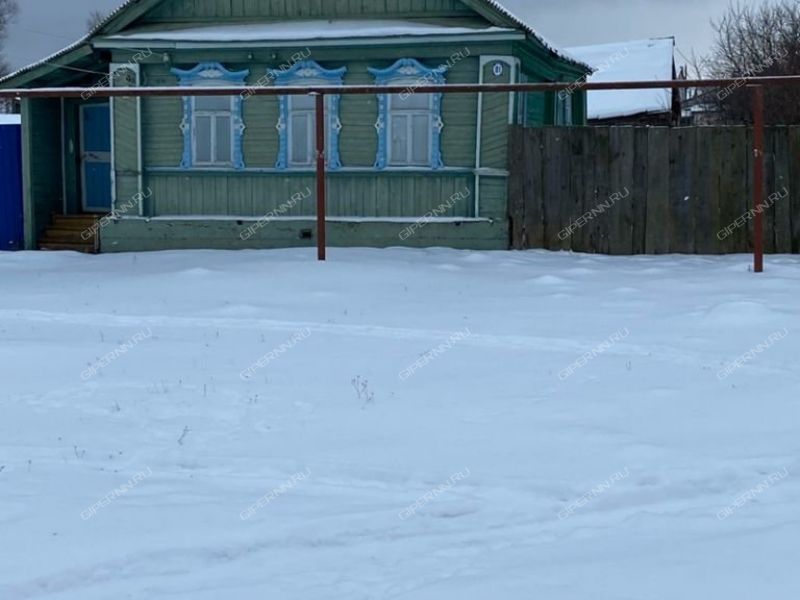 дом на улице Свободы село Кирилловка