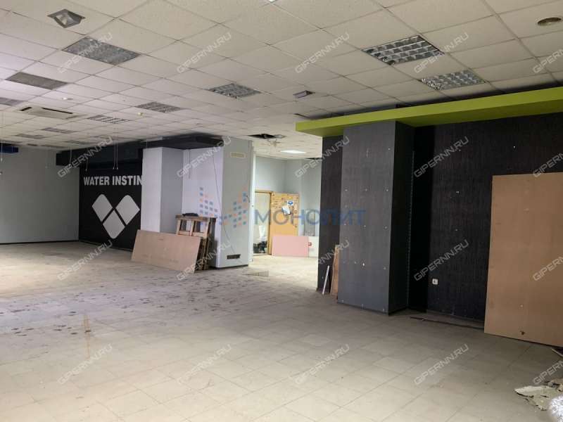 помещение под торговую площадь на Советской улице