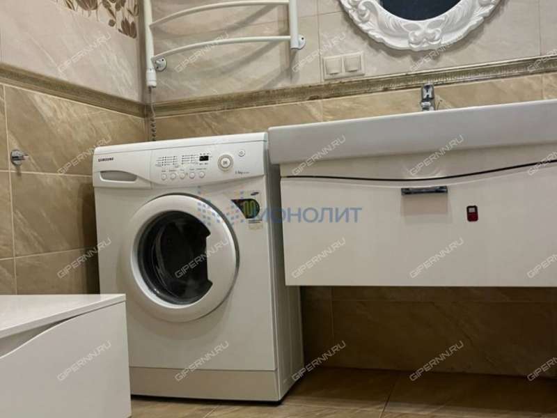 трёхкомнатная квартира на улице Родионова дом 27