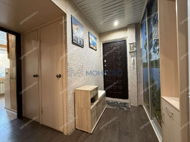 трёхкомнатная квартира на улице Героя Советского Союза Усилова дом 3