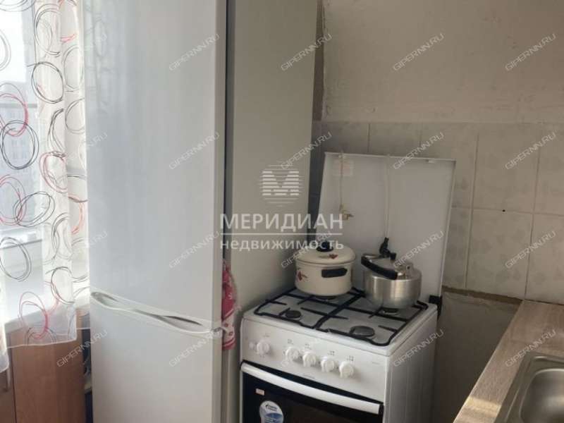 двухкомнатная квартира на улице Федосеенко дом 11