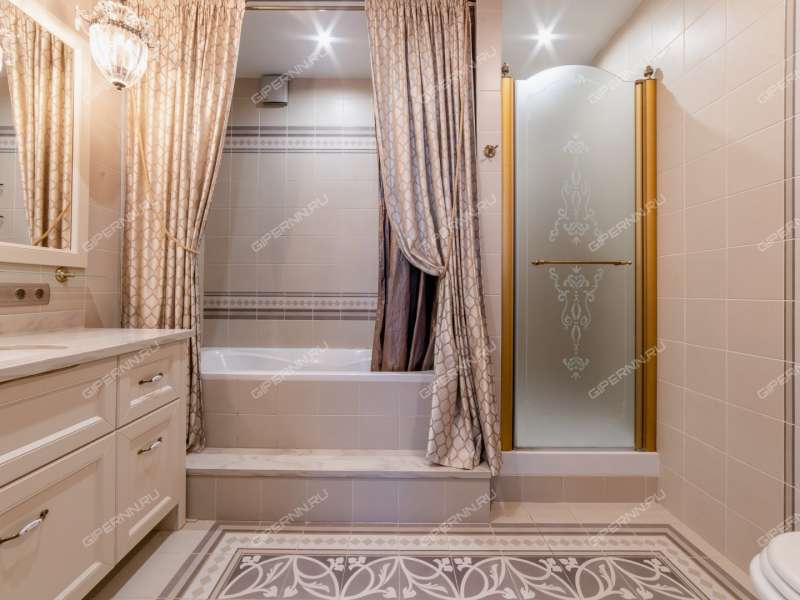 четырёхкомнатная квартира на улице Родионова дом 192 к4