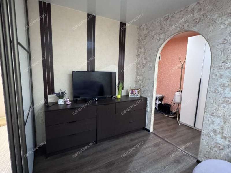 трёхкомнатная квартира на улице Попова дом 22 город Дзержинск