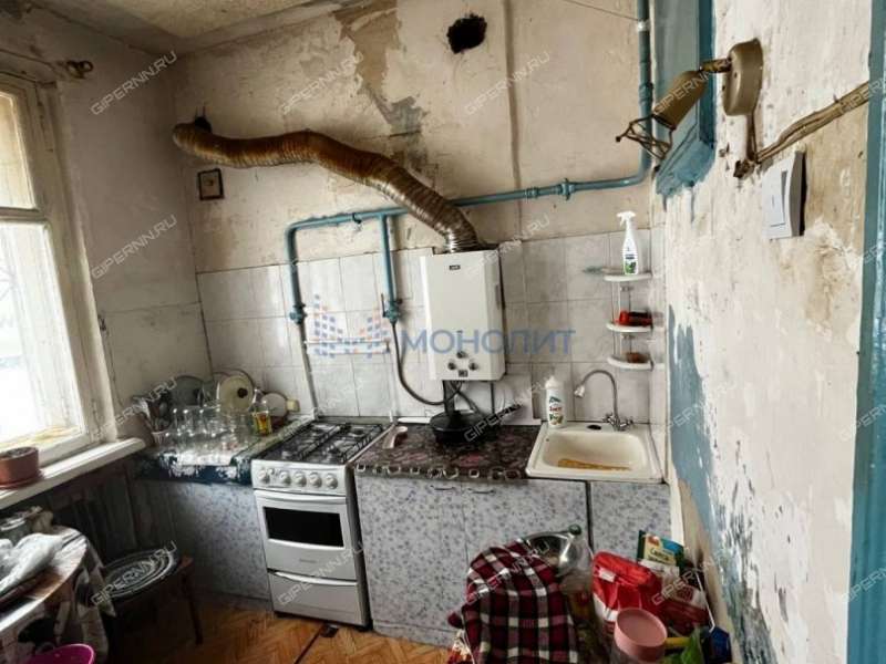 комната в доме 13А на улице Космонавта Комарова