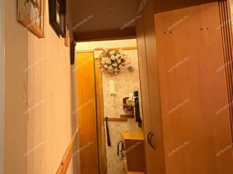 2-komnatnaya-ul-surikova-d-1 фото