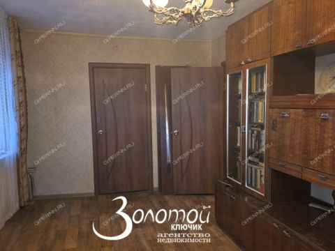 3-komnatnaya-ul-bonch-bruevicha-d-5 фото