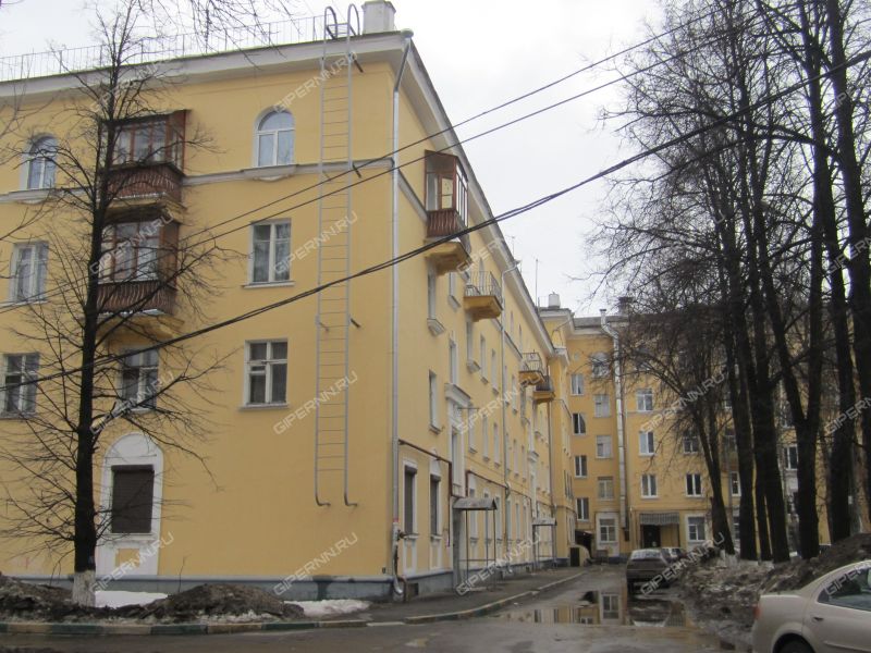 трёхкомнатная квартира на улице Героя Советского Союза Поющева дом 11