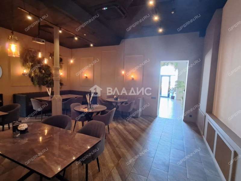 помещение под помещение свободного назначения на Нижне-Волжской набережной