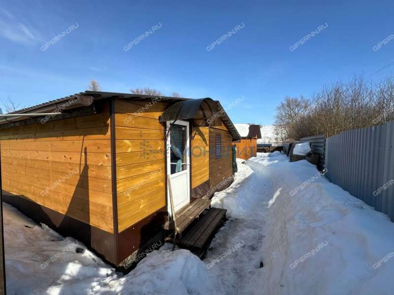 дом на Центральная деревня Утечино