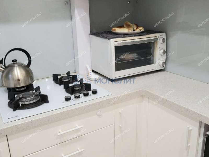 двухкомнатная квартира на Республиканской улице дом 27