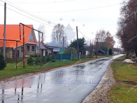 dom-derevnya-komarovo-pavlovskiy-municipalnyy-okrug фото