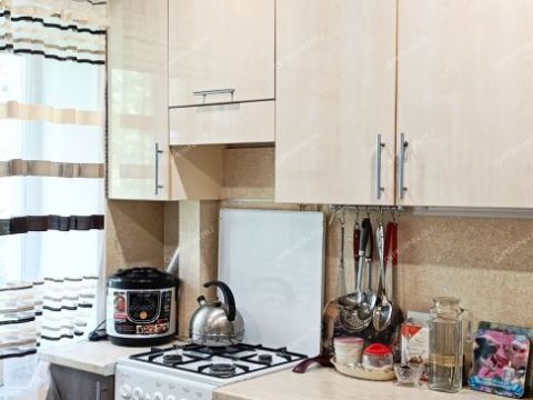 3-komnatnaya-ul-levinka-d-44 фото