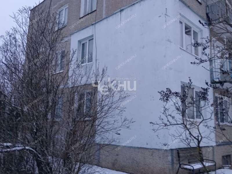 четырёхкомнатная квартира на  дом 6 село Воронино