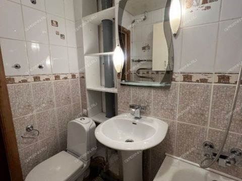 1-komnatnaya-ul-maksima-gorkogo-d-65a фото