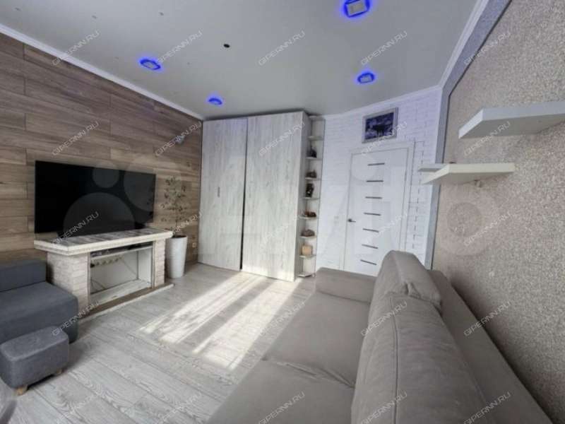 однокомнатная квартира на улице Красных Зорь дом 25