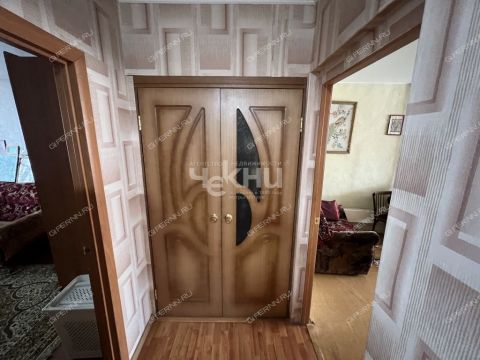 3-komnatnaya-ul-sergeya-esenina-d-19 фото