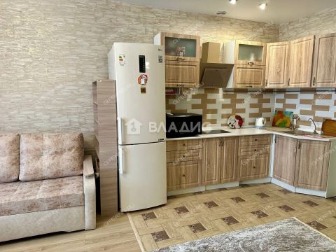 1-komnatnaya-ul-rodionova-d-25 фото