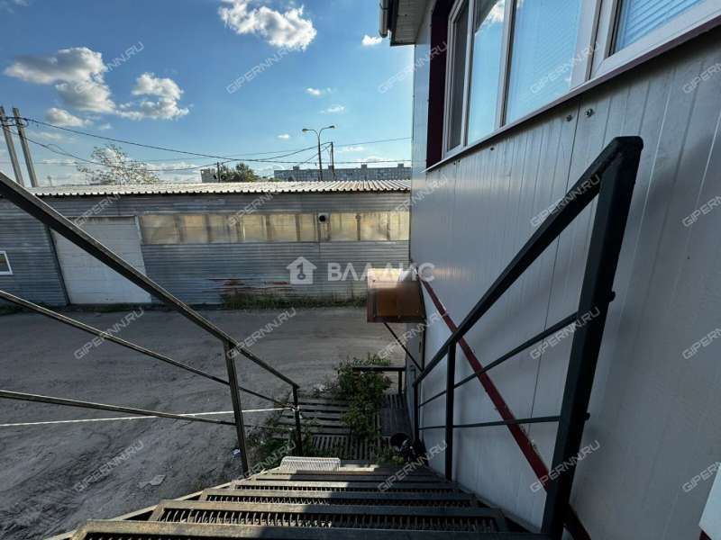 здание под офис, торговую площадь на Борской улице