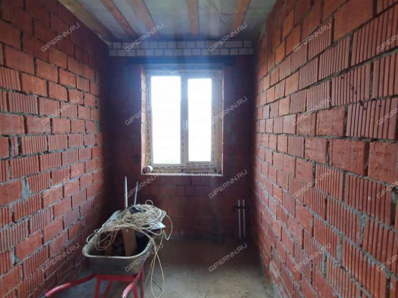 дом на Центральной улице деревня Подвалиха