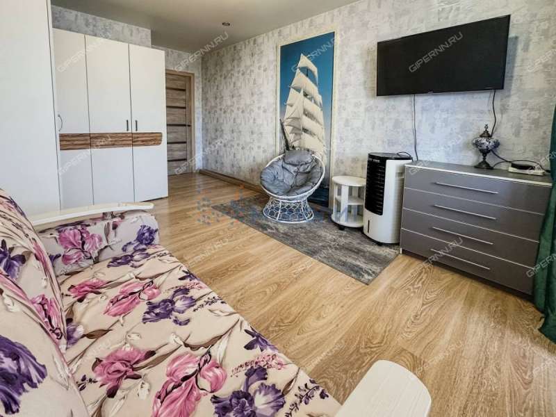 трёхкомнатная квартира на Артельной улице дом 8