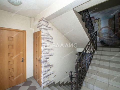 1-komnatnaya-ul-orenburgskaya-d-7 фото