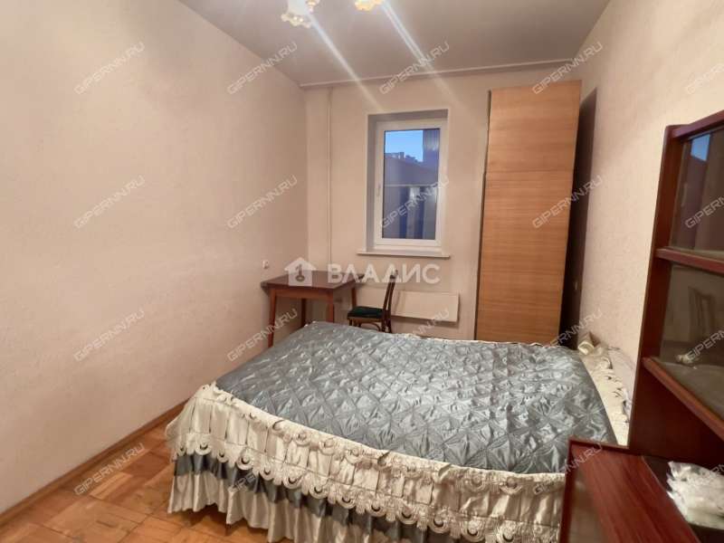 трёхкомнатная квартира на бульваре Мира дом 21