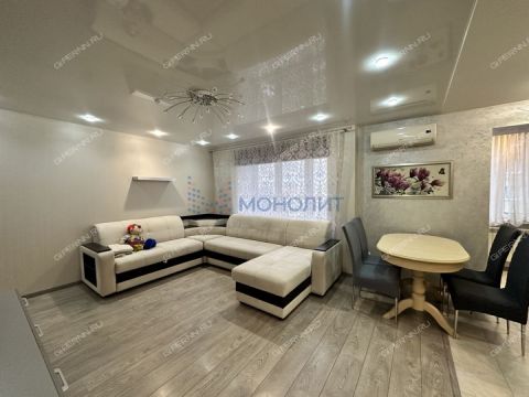 2-komnatnaya-ul-oktyabrskoy-revolyucii-d-45a фото