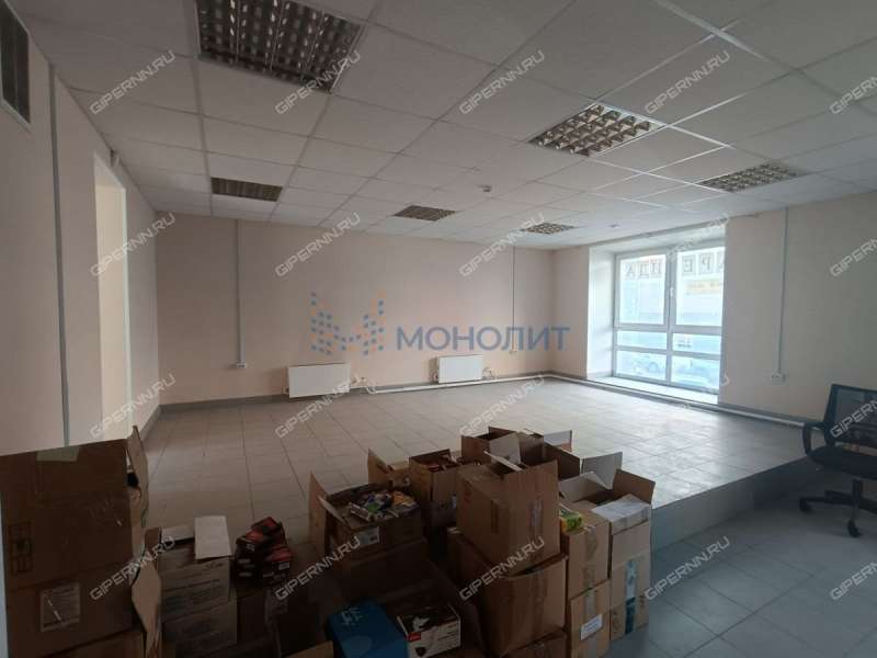 помещение под офис, торговую площадь на улице Невзоровых