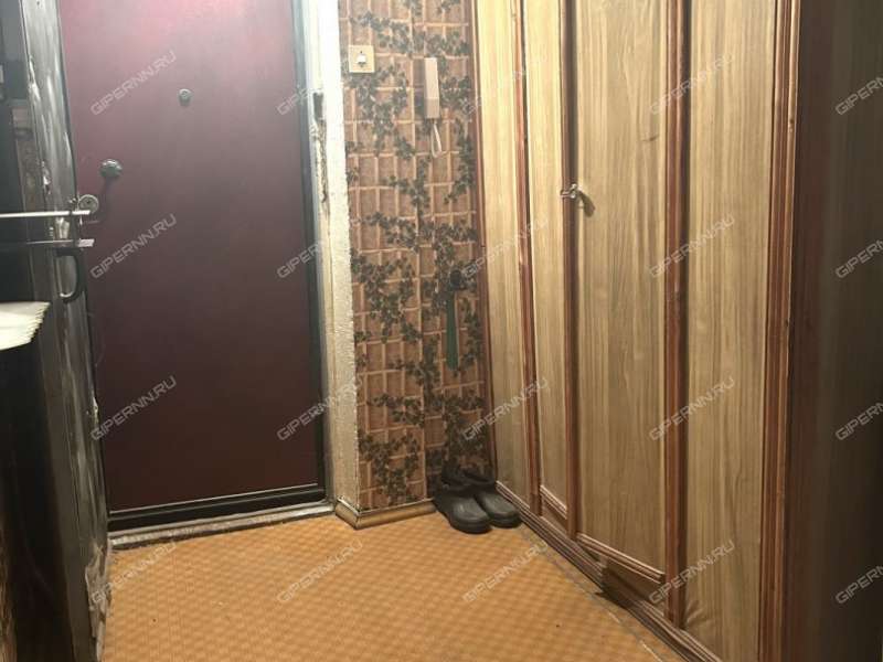 двухкомнатная квартира в 3-м микрорайоне дом 6 город Кстово