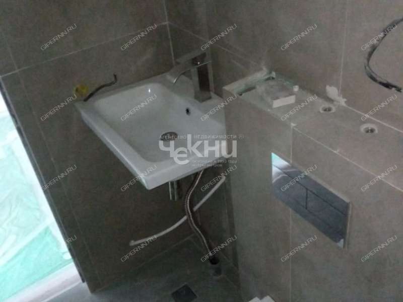 однокомнатная квартира на Алексеевской улице дом 24/27