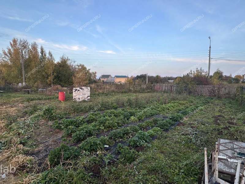 земельный участок 10,49 сотки село Безводное