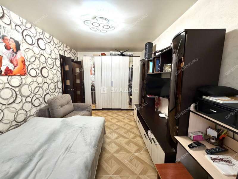 однокомнатная квартира на Заводской улице дом 2/2 город Семёнов