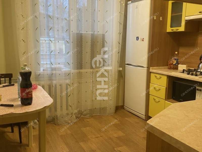 двухкомнатная квартира на улице Ярошенко дом 1